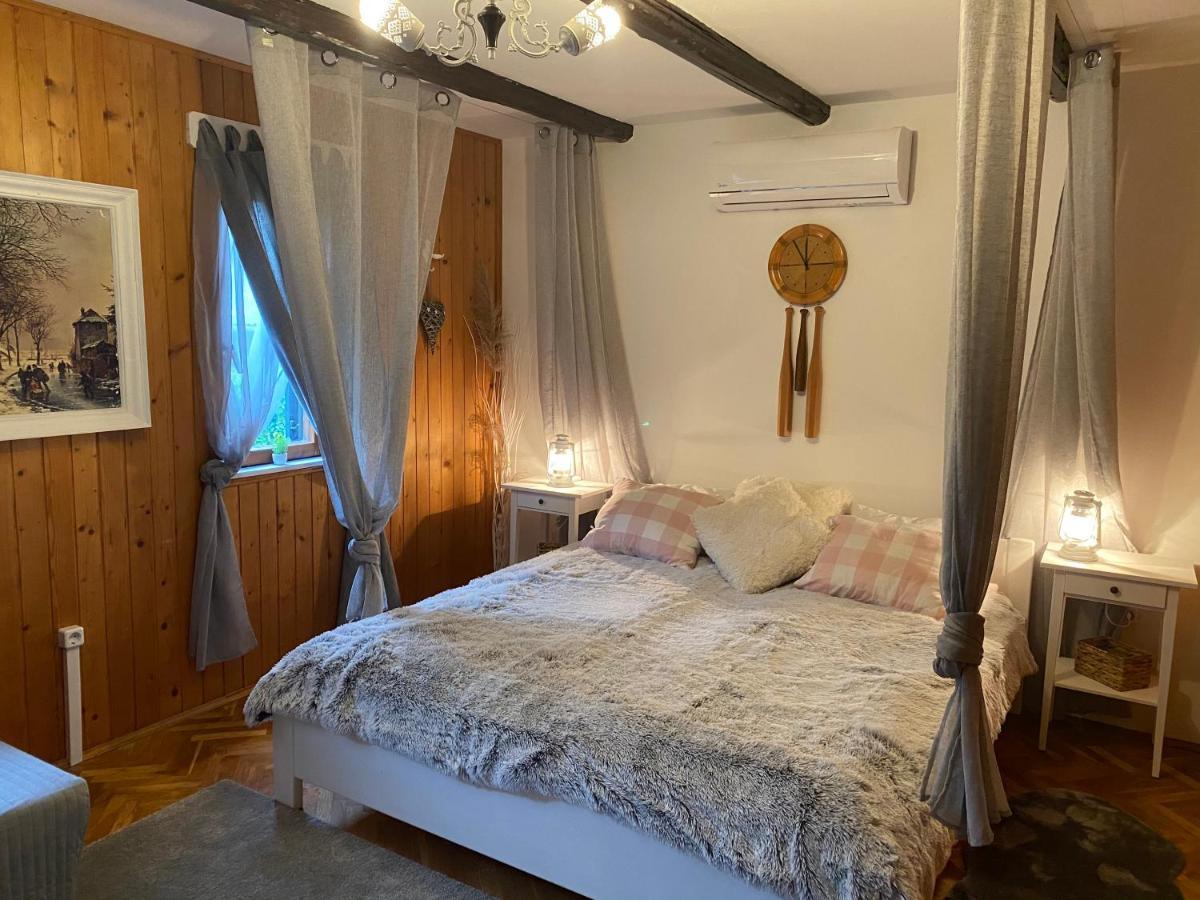 Вилла M&M Kuca Za Odmor Vrbovec Экстерьер фото